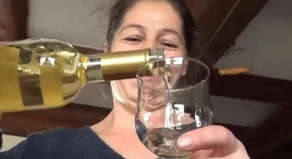 Vinul este vedeta Crăciunului de pe mesele românilor