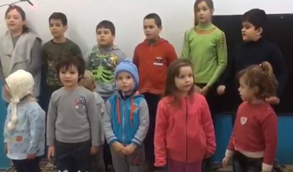 Sania Moșului a ajuns în orfelinate, azile și spitale