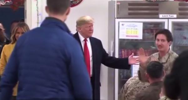 Preşedintele Donald Trump, neaşteptată vizită de Crăciun, la militarii americani din Irak