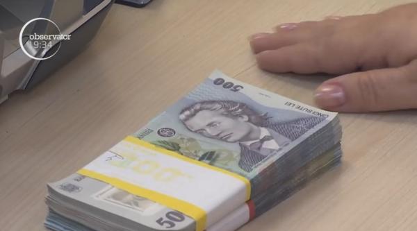 Românii vor lua mai greu și mai scump un credit în 2019