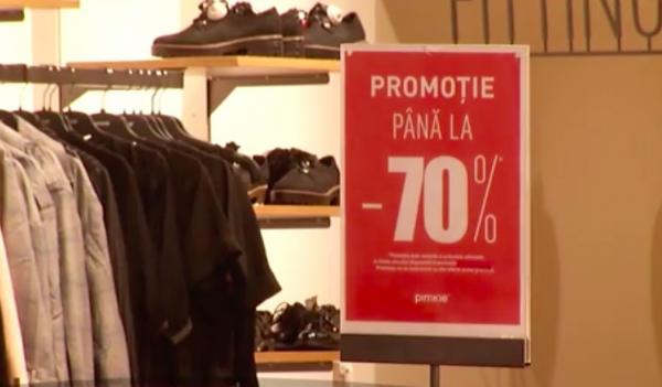 Moş Crăciun vine, mai nou, şi de Bobotează!
