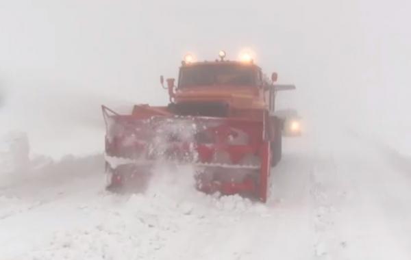 România, lovită de două valuri de aer rece şi umed. Schimbări bruşte de vreme şi diferenţe mari de temperaturi