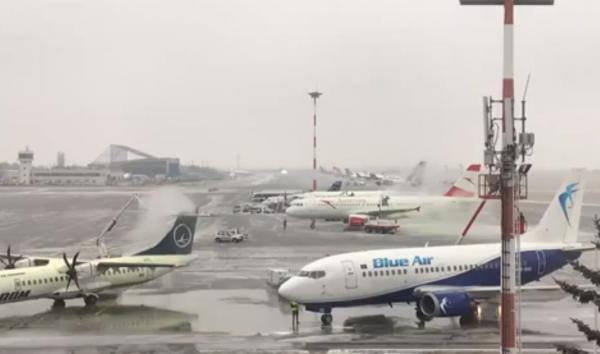 Drumuri închise și accidente în lanț. România este acoperită de gheaţă