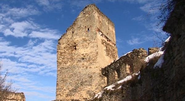 Zidurile medievale ale Sighişoarei au nevoie urgentă de consolidare