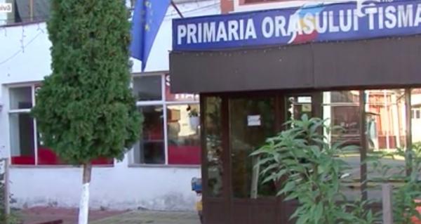 La 15 ani de când a fost decretată oraş, localitatea Tismana ar putea să redevină comună