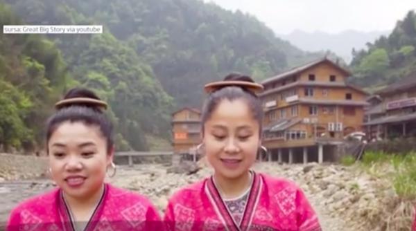 Femeile dintr-un sat din China se tund o singură dată în viață. Părul lor rămâne sănătos şi nu încărunţeşte