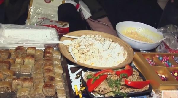 Delicatese preparate de studenți români și străini, la festivalul culinar din Galați