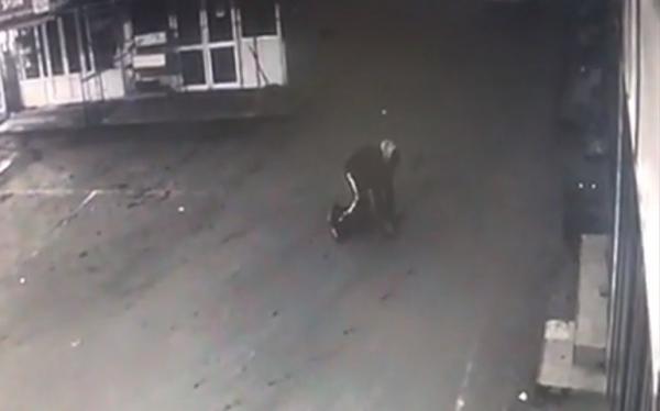 Poliția din Dâmbovița, dată peste cap de un bărbat beat criță. Credea că a fost lovit de o mașină