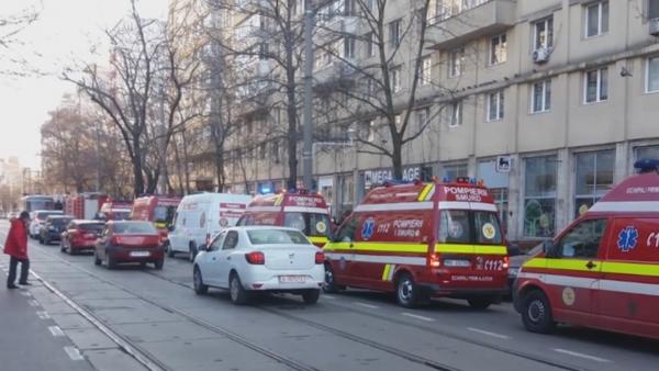 Incendiul din blocul de 10 etaje din București a pornit de la liftul vechi
