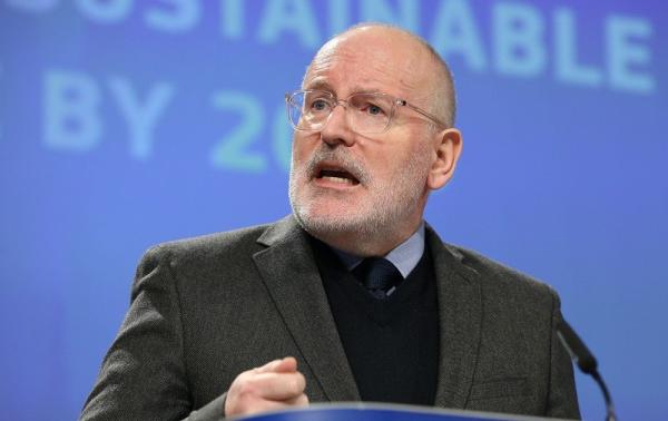 Frans Timmermans, bănuit că ar fi falsificat ultimul raport MCV privind România