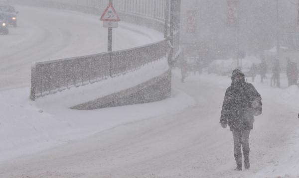 Vremea începe să se răcească joi. Un val de aer polar va lovi vineri noapte