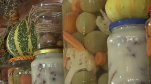 Bucătăriile localnicilor, concurenţă pentru restaurantele clasice