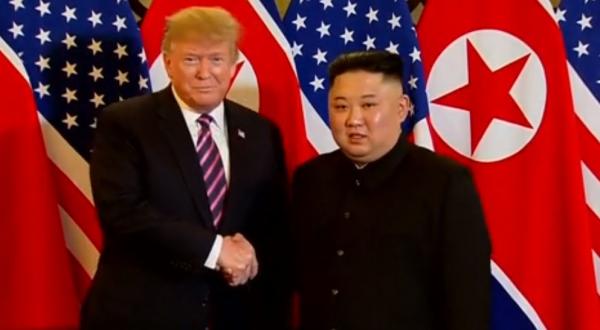 Summitul dintre Trump şi Kim Jong-un a început cu o cină