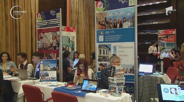 Târgul de educație din București. Cum reușesc facultățile străine să atragă studenți români