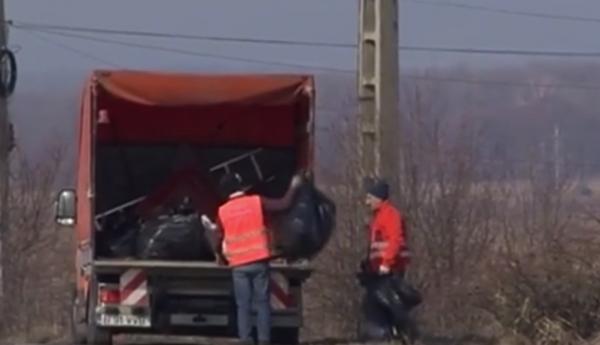 Unul dintre cele mai frumoase drumuri din judeţul Gorj, confundat de șoferi cu un enorm tomberon