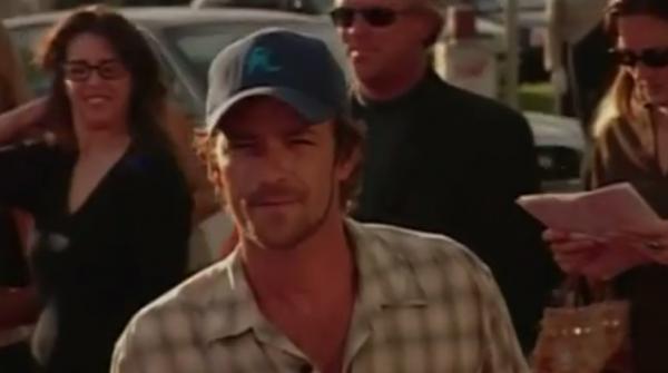 Îndrăgitul actor Luke Perry a murit la 52 de ani, după ce a suferit un atac cerebral sever