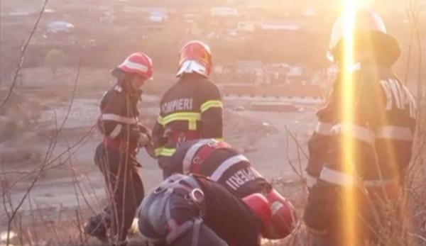 Două adolescente la un pas de moarte din cauza unui selfie periculos (Video)