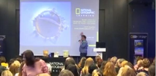 Speakeri internaţionali i-au învăţat pe profesorii din România cum să predea limba engleză