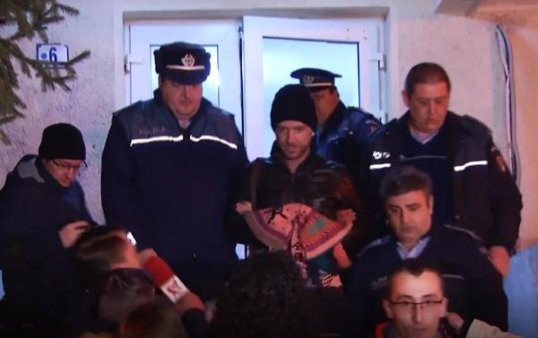 Patru angajate ale DSP Bucureşti, reținute în dosarul falsului medic Matteo Politi