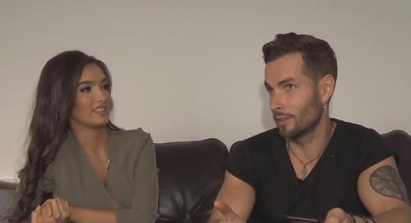 Sfaturi și idei de la Randi despre cum se compune o melodie