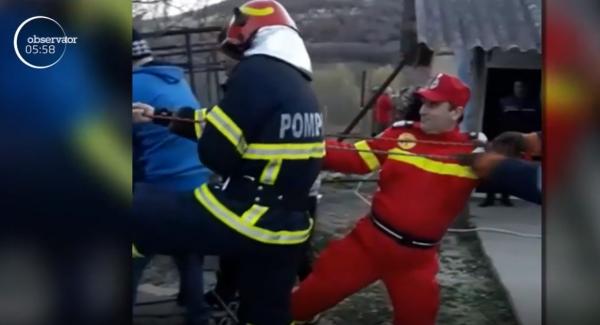 Un bărbat de 51 de ani din Tulcea a murit după ce a căzut într-o fântână (Video)