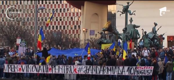 Proteste în Piaţa Universităţii pentru susţinerea Laurei Codruţa Kovesi