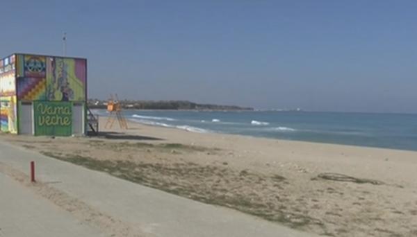 Pregătiri pe litoral, cu o lună înainte de începerea sezonului estival