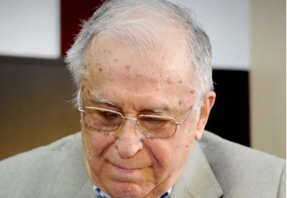 Ion Iliescu, ore critice după operația pe cord