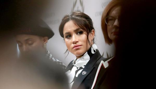 Meghan Markle ar fi primit interdicţie la bijuteriile coroanei