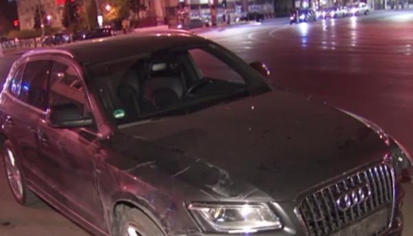 Accident în Capitală, după ce unui şofer i s-a făcut rău la volan. Un biciclist a fost spulberat de maşină (Video)