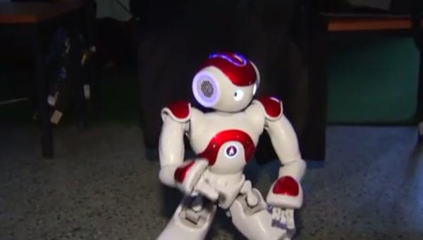 Polifest, cel mai mare târg educaţional pentru studenţii de la Politehnică (Video)