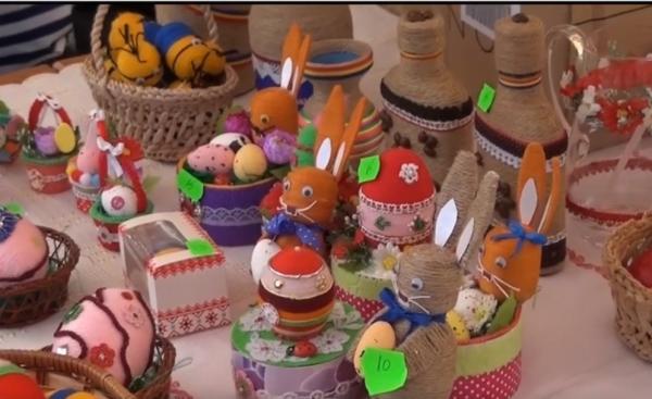 Târg săsesc cu produse de Paşte în Bistriţa-Năsăud (Video)