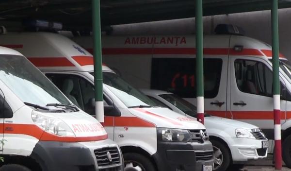 Șapte oameni răniți în Gorj, după ce traversa unui pod s-a prăbușit