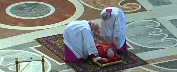 De Paştele Catolic, ceremonie la Roma pentru migranţi şi victimele traficului de fiinţe umane