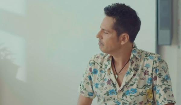 Începe serialul de comedie Liber ca pasărea cerului, cu Ştefan Bănică Jr şi Marius Florea Vizante