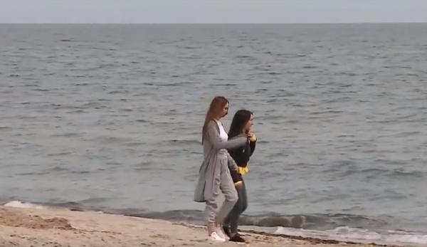 Litoralul şi-a deschis deja porţile pentru turiştii veniţi să petreacă de Paşte şi 1 Mai (Video)