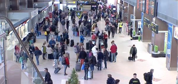 Directorul General al Aeroportului Otopeni a fost demis