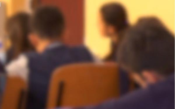 Elev din Constanţa, condamnat după ce şi-a terorizat un coleg