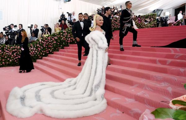 Gala MET. Vedetele de peste Ocean s-au întrecut în apariţii care mai de care mai extravagante