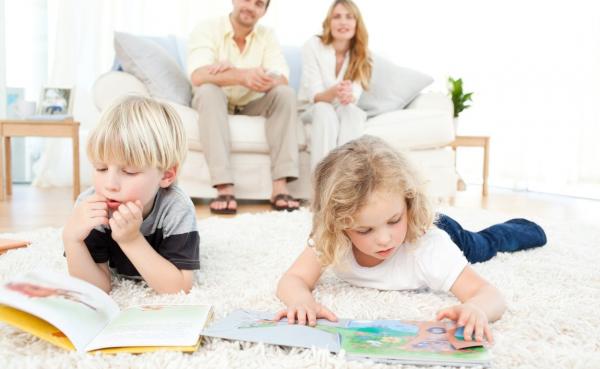 Cum motivezi copilul să citească. Sfaturile specialiştilor (Video)