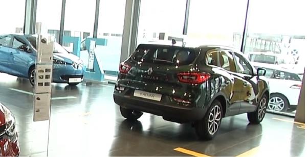 Programul "Rabla" nu reduce preţul maşinilor