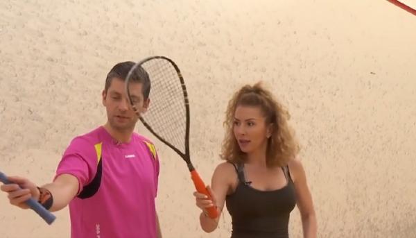 Valentin Butnaru a provocat-o pe Carmen Brumă la o partidă de squash