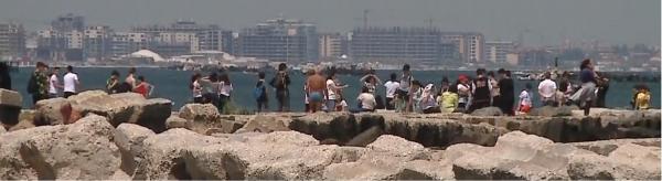 Vremea frumoasă de pe litoral a adus mulţi turişti