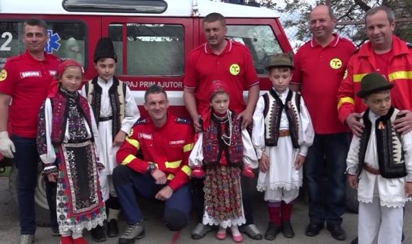 Caravana SMURD, misiune pentru viață în Lunca Cernii (Video)