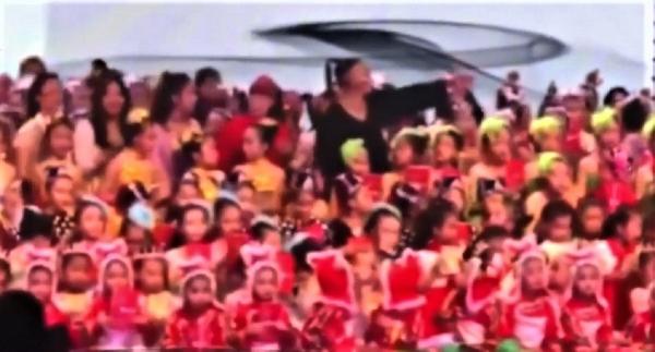 Un copil a murit, după ce o scenă s-a prăbușit în timpul unui concert, în China (Video)