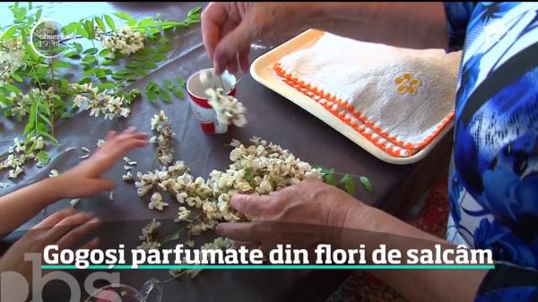 Florile de salcâm, ingredientul pentru cele mai parfumate gogoși