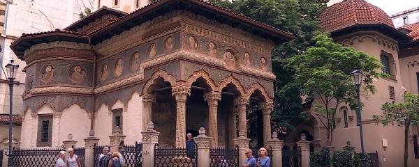 O biserică din centrul Capitalei, lovită tot mai des de hoţi