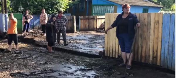 Nou val de ploi torenţiale peste mai multe regiuni din România (Video)