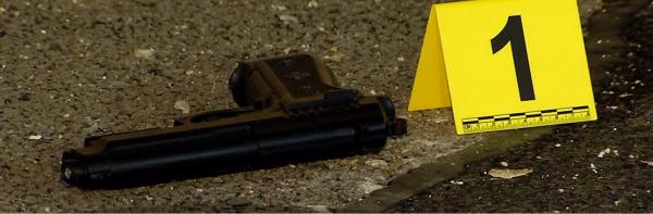 Bătrân atacat cu un pistol tip airsoft în centrul Capitalei