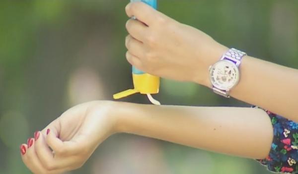 Crema de plajă, recomandată și pe stradă, din cauza radiațiilor ultraviolete